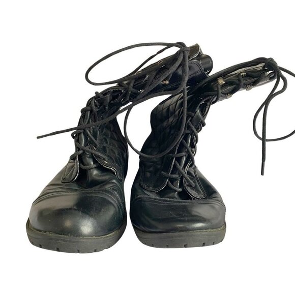 NIGHTMARE BEFORE CHRISTMAS DISNEY BLACK QUILTED LACE UP BOOTS - 10 - Picture 2 of 8